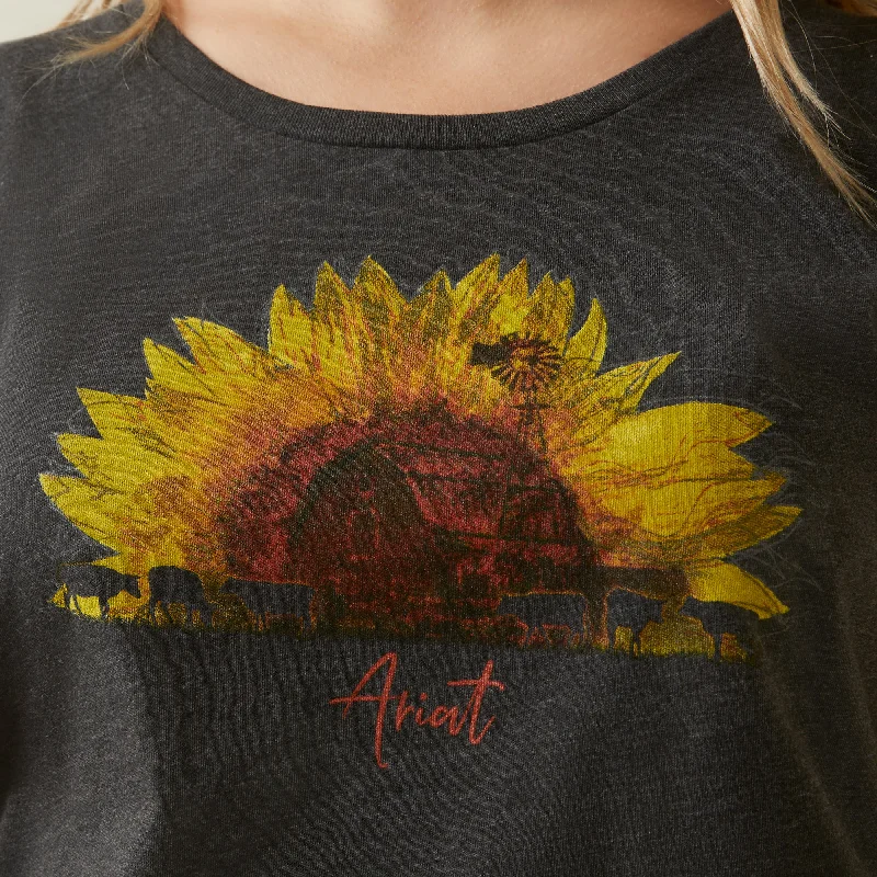 10047640 Ariat Wms Sunflower Cow SS Tee Charcoal