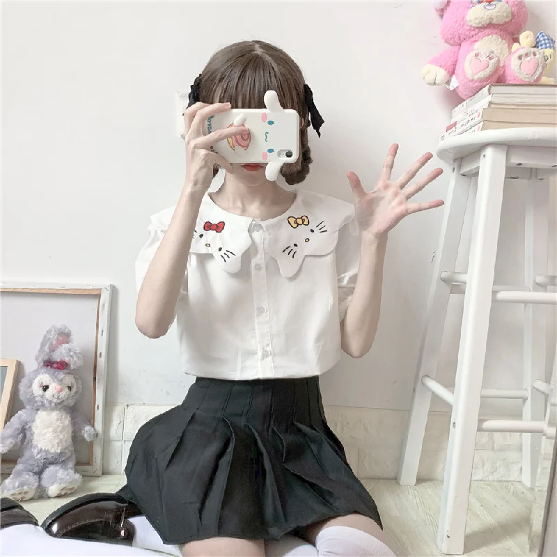 Cute cat embroidered shirt yv30959