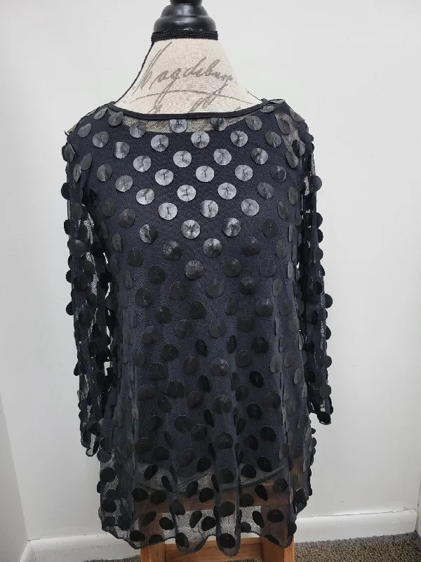 Tunic-Black- Mesh Cicles- Trimmed-Women's-A43758tm