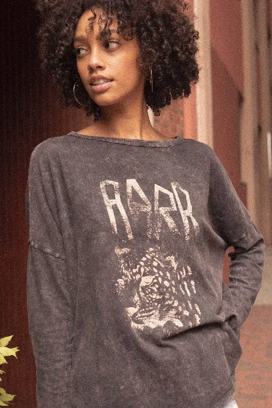 RARR Leopard Vintage Long-Sleeve Graphic Tee