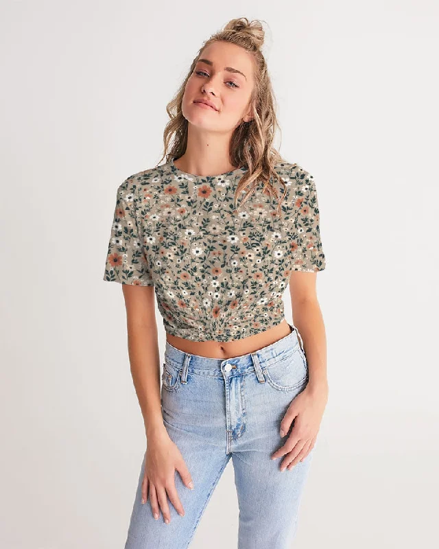 Busy and pretty Women's All-Over Print Twist-Front Cropped Tee Front Pockets Side Pockets Patch Pockets