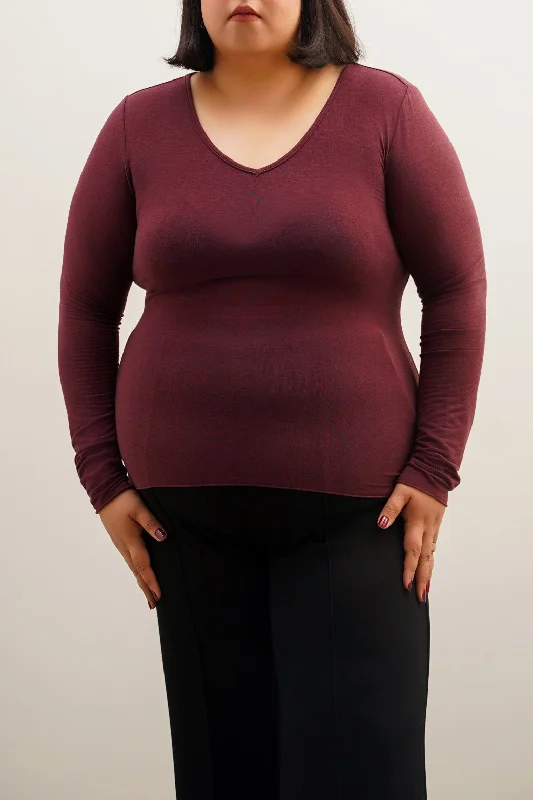 CURVE V-NECK TEE Anti-Shrink Durable Soft