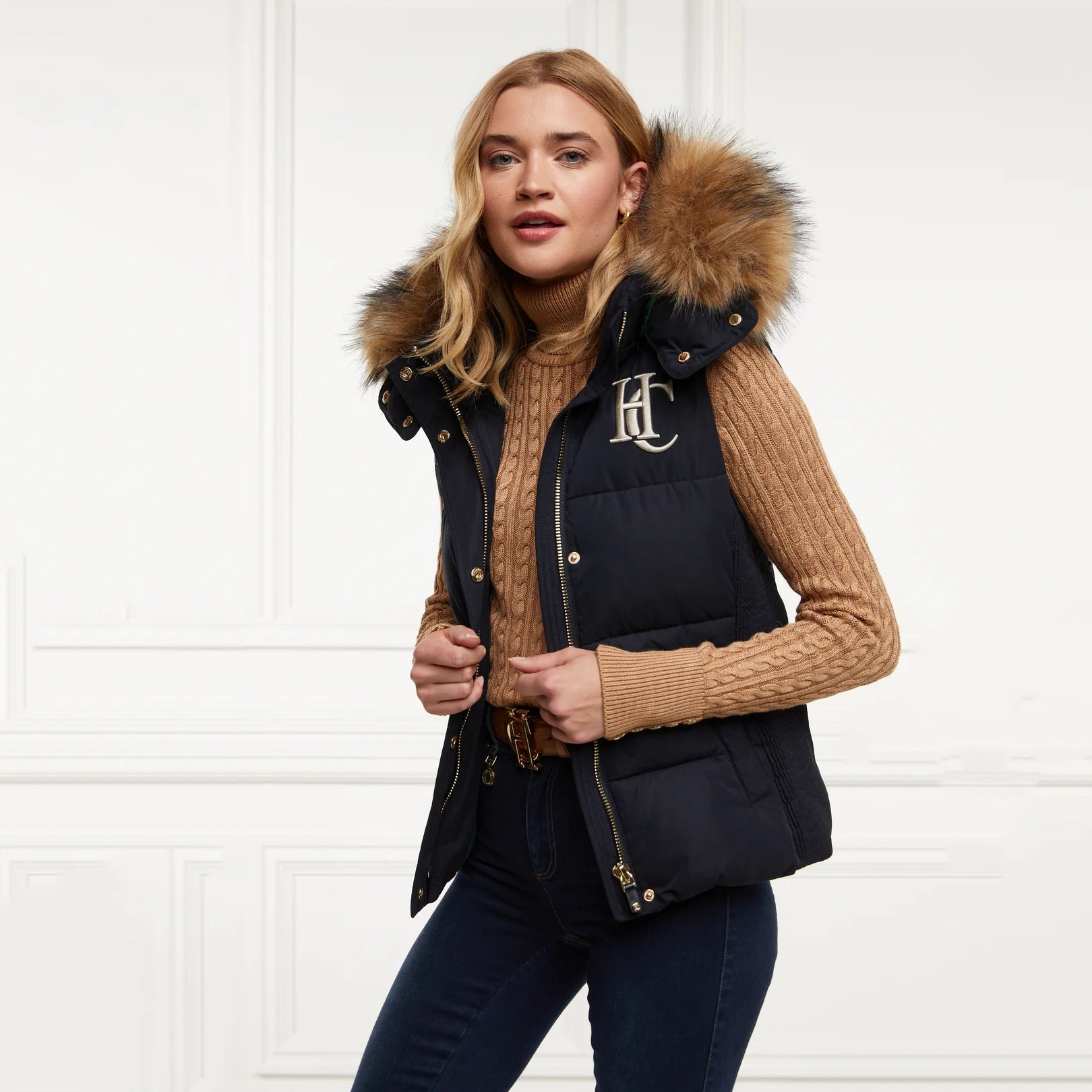 Holland Cooper Ladies Team Hooded Gilet Quilted Down Vest