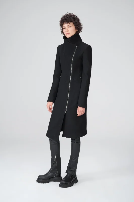 Pamelia - Black Wool Coat Relaxed Fit Overcoat