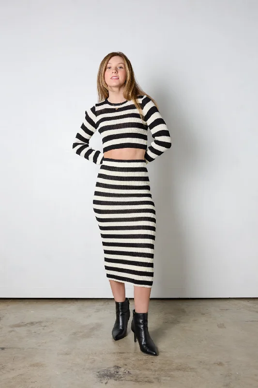 Spare Midi Skirt peekaboo tank top