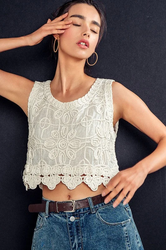 Women's Lace Reverie Cropped Tank Top in Natural Casual Flannel Vest