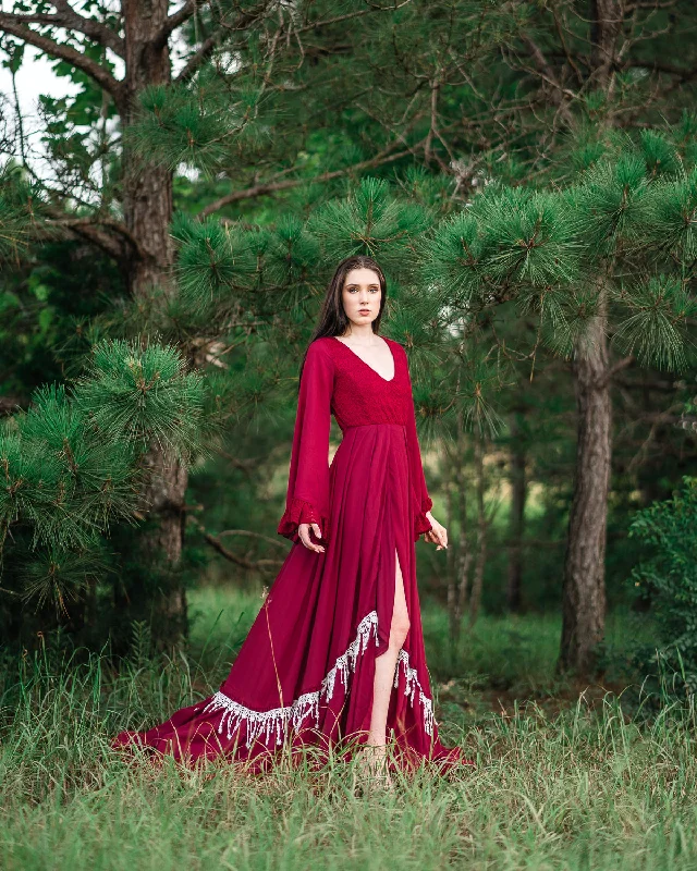Capree Dress in Burgundy