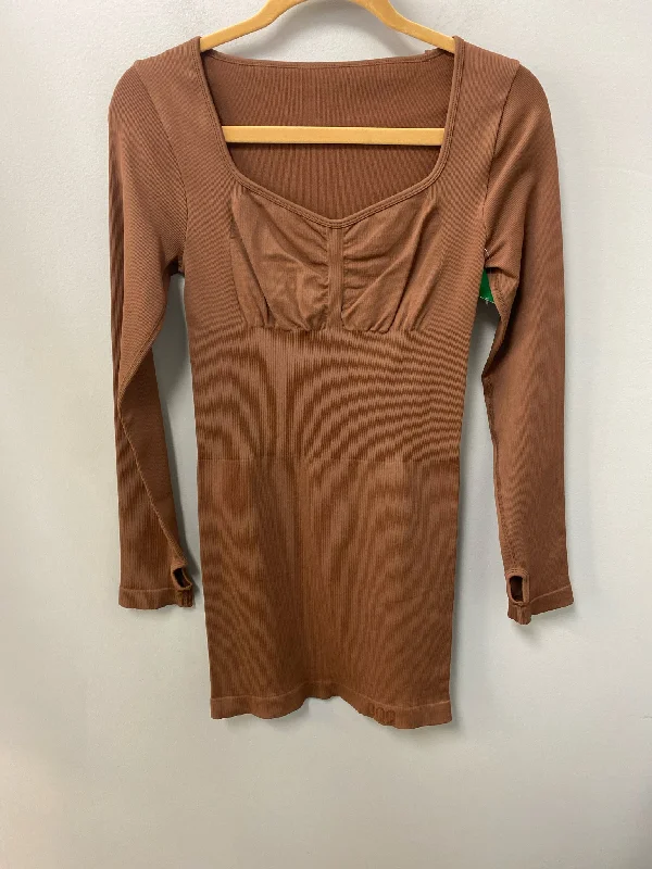 Size Large Brown Junior Dress