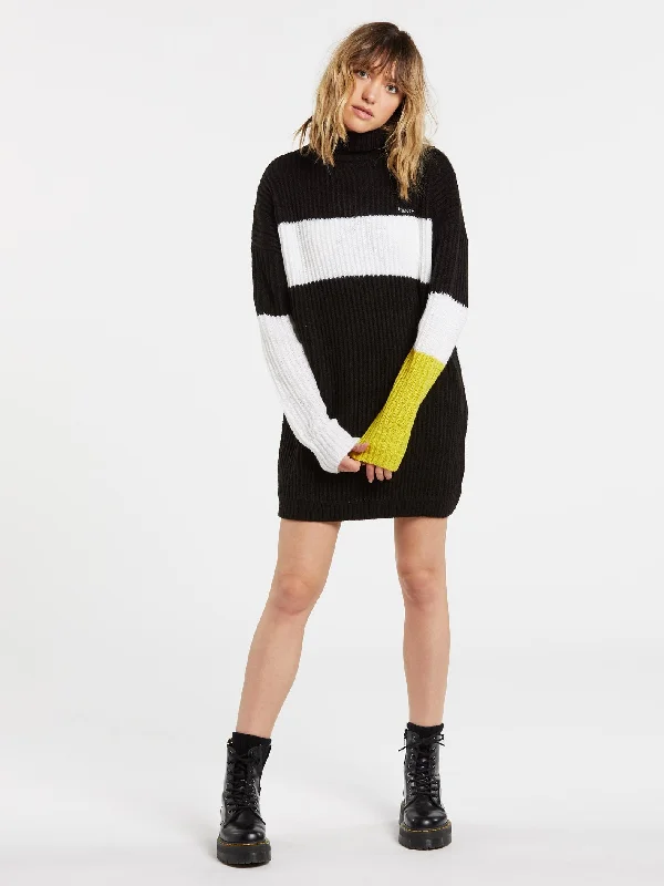 Stormstone Dress - BLACK