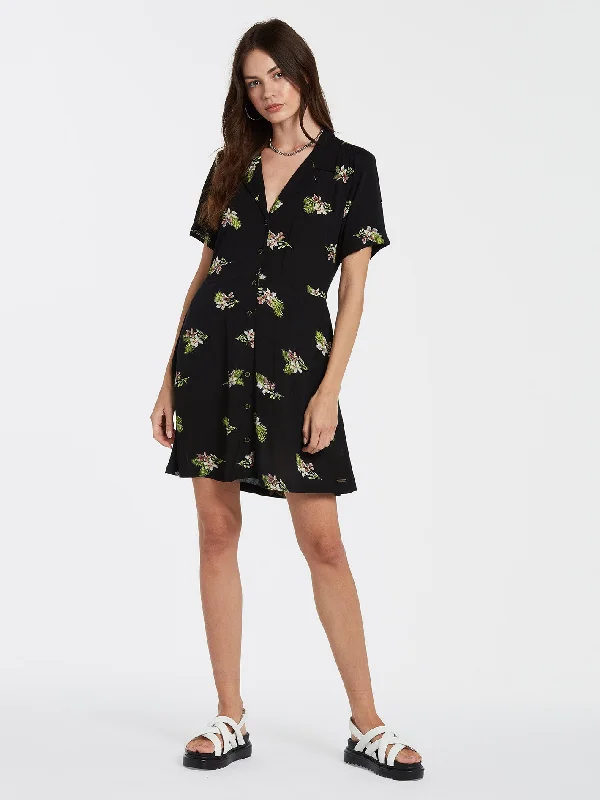 Stormy Tropix Dress - BLACK