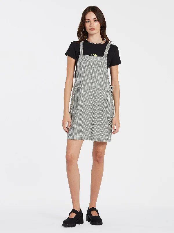 Sunday Strut Dress - BLACK WHITE